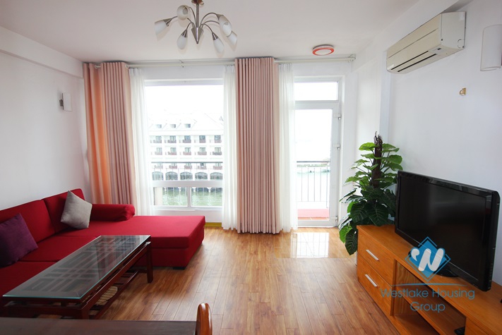 Nice apartment for lease in Nghi Tam Village, Tay Ho, Hanoi